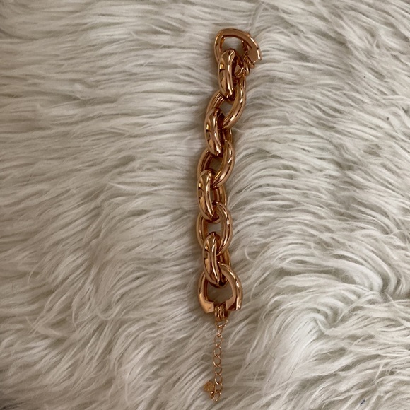 Rose gold-coloured chunky bracelet - Picture 2 of 3